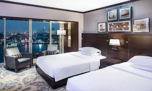 هتل شرایتون دبی کریک اند تاورز  دبی هتل شرایتون دبی کریک اند تاورز  دبی